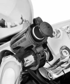 Harley Davidson Zusätzlicher Stromanschluss Am Lenker Schwarz -Harley-Davidson-Shop 69200970 harley2